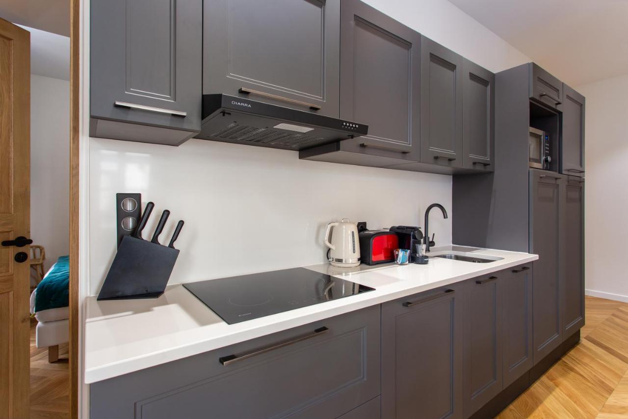 Cmg Republique - Rue Beranger Apartamento *